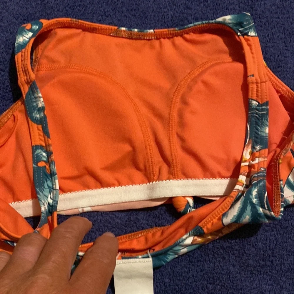 Roxy girls swimsuit top - Picture 5 of 7